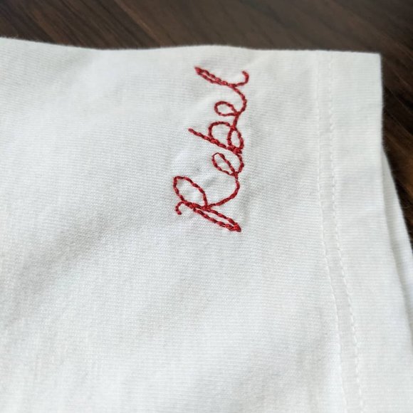 "Rebel" Heartbreaker T-Shirt - Picture 2 of 4